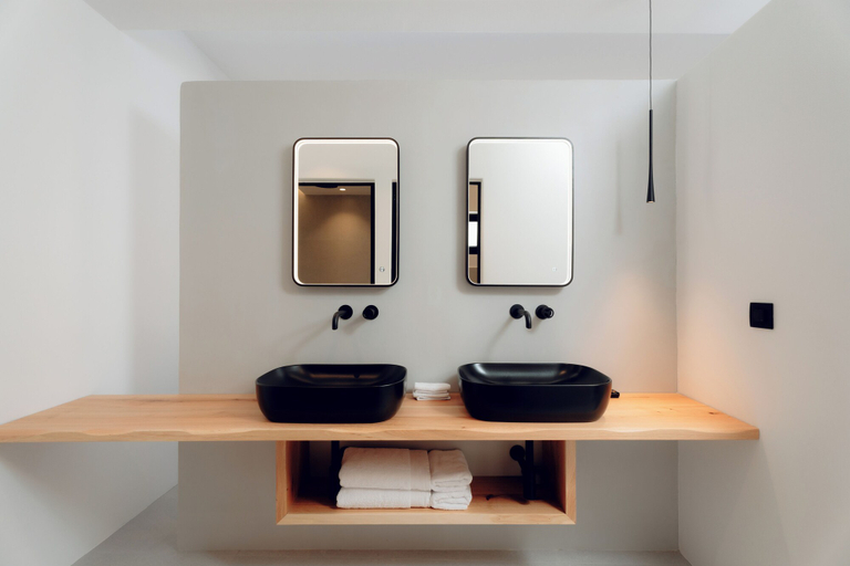 Bathroom 3, Ios Bliss, South Aegean