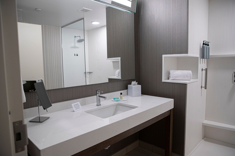 Bathroom 4, Courtyard by Marriott Greenville Mauldin, Greenville