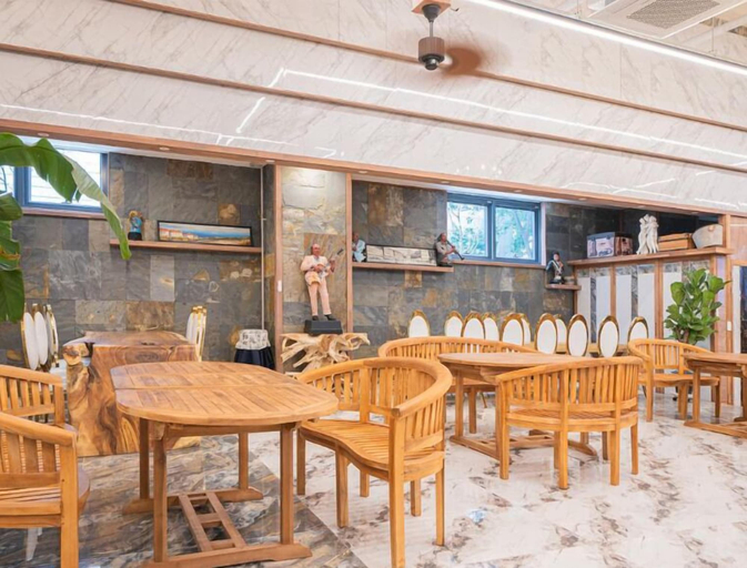 Food & Drinks 5, Central Hotel & Residence, Gwangsan