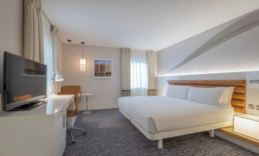 Bedroom 3, The Morrison Dublin, Curio Collection by Hilton, Dublin