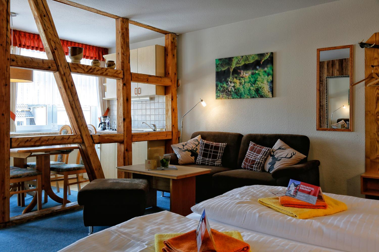 Bedroom 2, Gastehaus Quisisana, Schmalkalden-Meiningen
