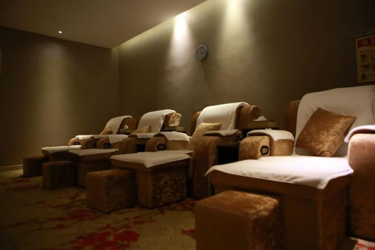 Bedroom 3, Long Tai Hotel, Shaoguan