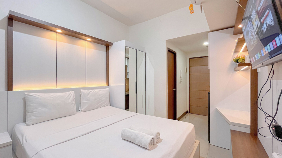 Bedroom 3, Comfort Studio Room At Vida View Apartment, Makassar