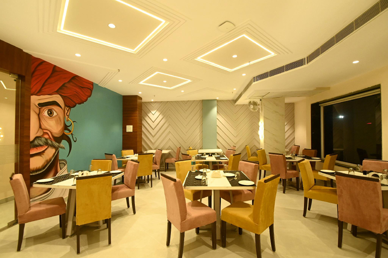 Food & Drinks 5, Hotel Blue Sapphire, Kota