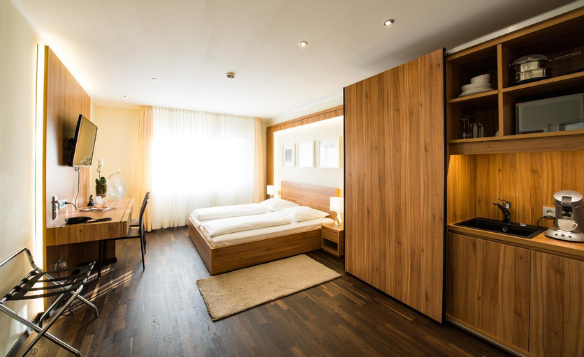 Bedroom 16