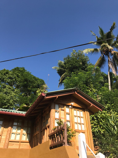 Others 4, Plantation Retreat, Pathadumbara