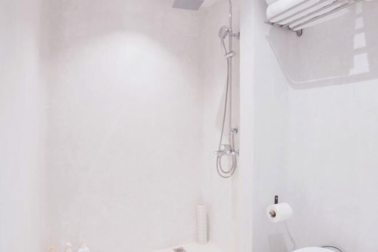 Bathroom 3, Yin xiang lin yin Hotel, Hangzhou