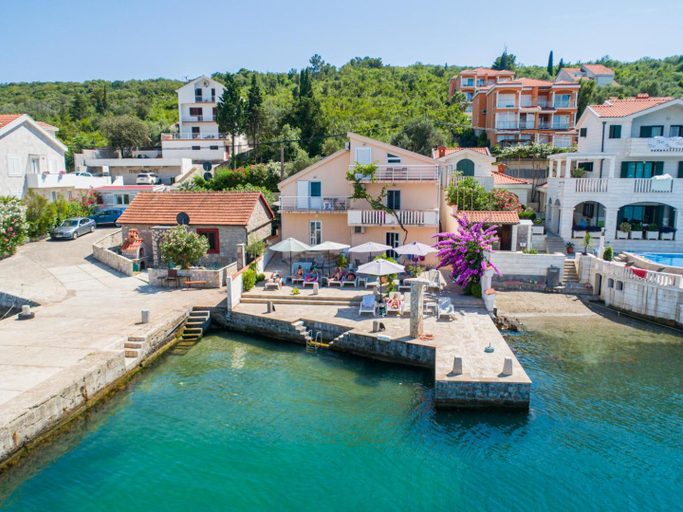 Others 2, Apartments Novo Mulo