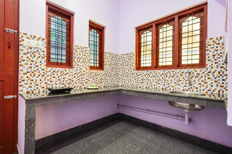 Bathroom 3, CARMEL HOME STAY, Idukki
