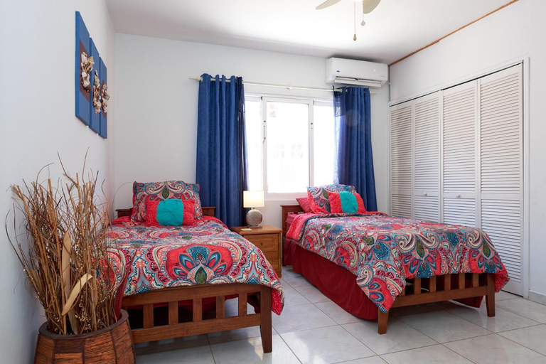 Bedroom 3, Aruba Palm Beach Villa