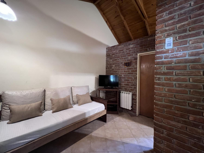 Bedroom 2, Los Platanos cabanas & suites, Moreno