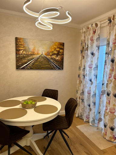 Others 4, FeWo by HD mit Parkplatz, Wallbox, Wintergarten, Lippe