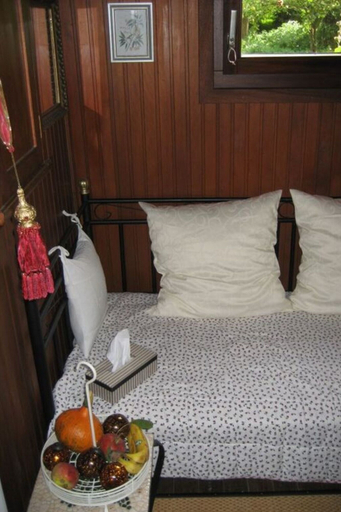 Room 5, Anne's Holiday Home by the Lake, Plön