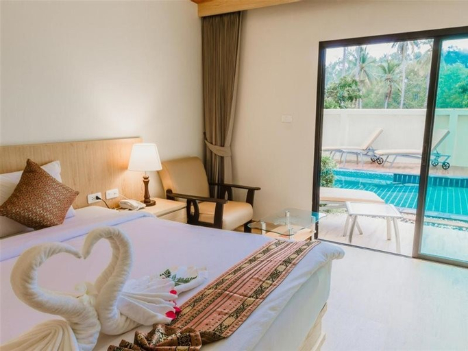 Bedroom 2, Airport Beach Hotel Phuket, Phuket Island