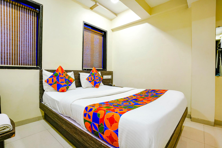 Bedroom 3, FabExpress Shalimar, Mumbai Suburban
