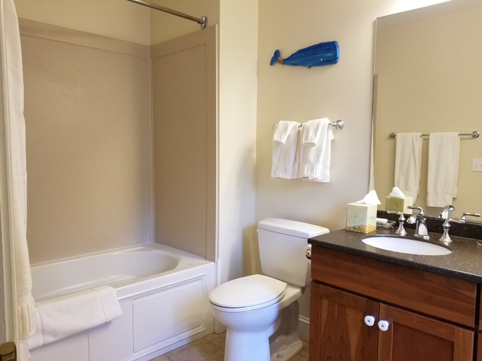Bathroom 4, The Primrose, Hancock