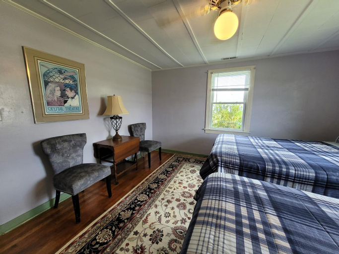 Bedroom 8