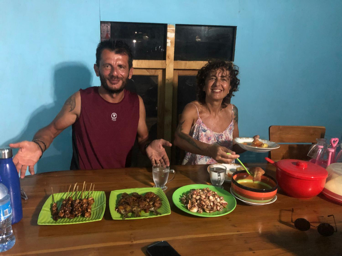 Food & Drinks 4, Dua Putri Komodo Homestay, West Manggarai