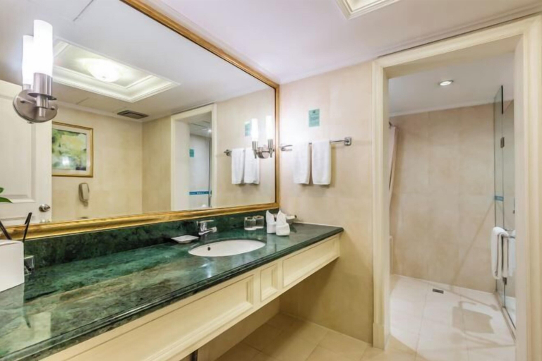 Bathroom 4, Changxing International Hotel, Huzhou