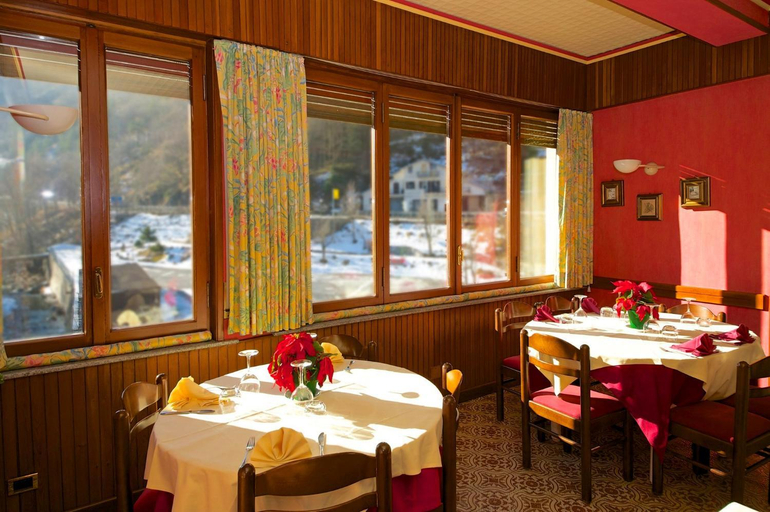 Food & Drinks 4, Albergo Ponte di Nava, Imperia