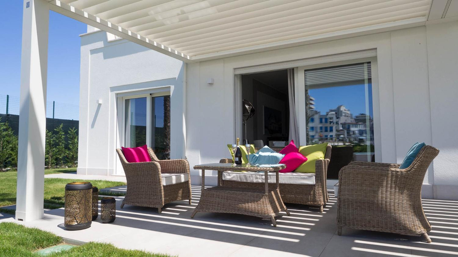 Others 4, PORTOVERDE BEACH VILLA 12, Emma Villas, Rimini