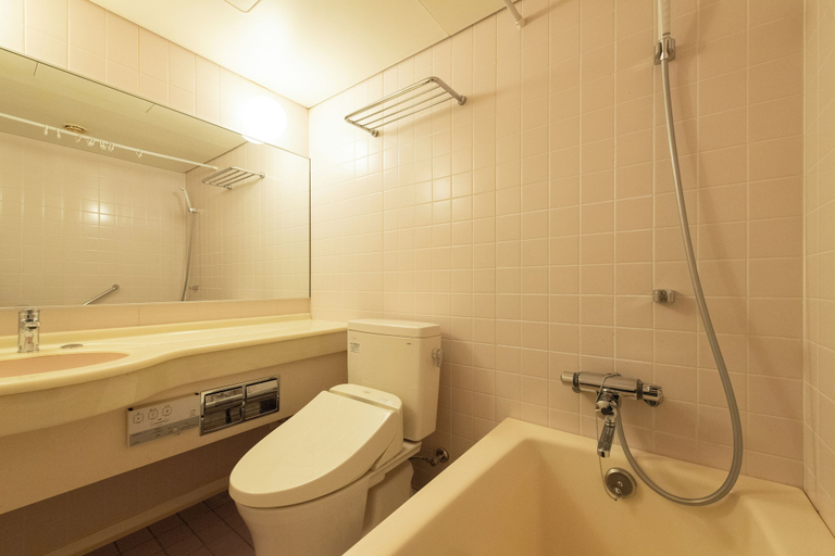 Bathroom 5, Urvest Hotel Kamata, Ōta