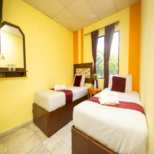 Sun Inns Skudai - Tap to explore photos