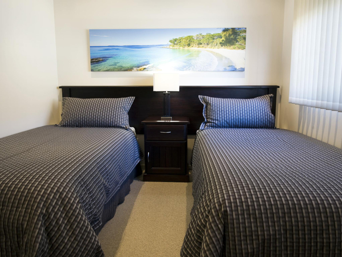 Bedroom 12