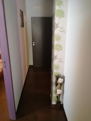 Others 3, Like Home Guest Rooms, Stolichna