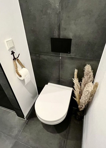 Bathroom 2, Holiday Apartment \"seagull\", Rostock