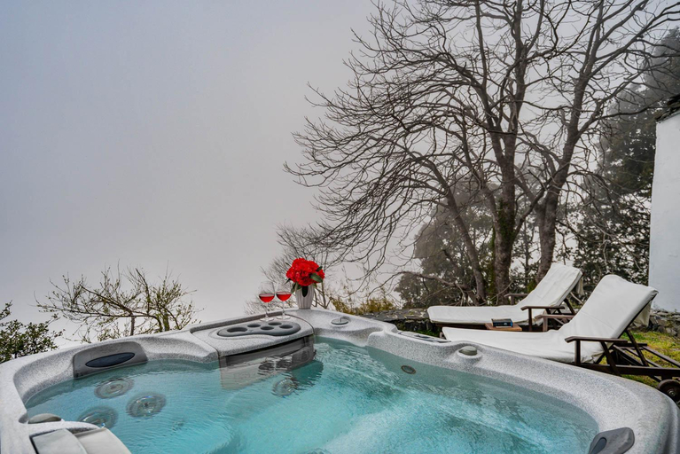 Others 5, Rokeby Villas, Mussoorie, Dehradun