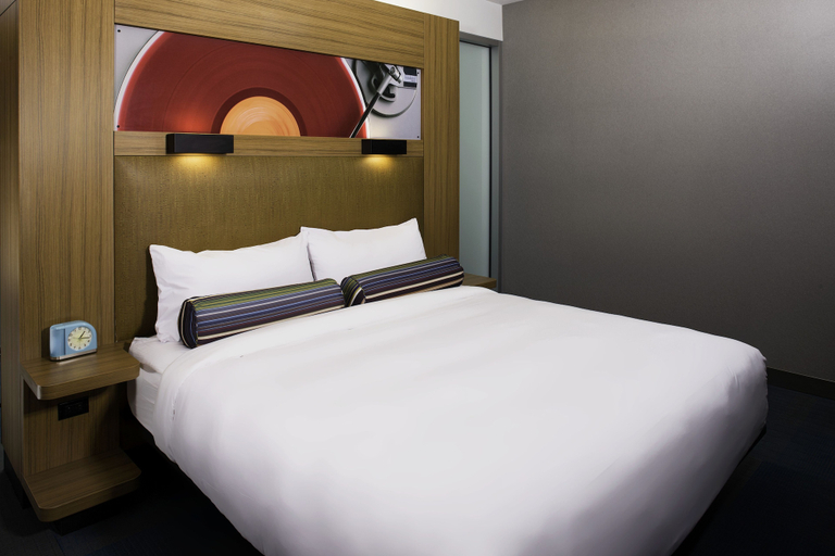 Bedroom 4, Aloft by Marriott Cleveland Downtown, Cuyahoga