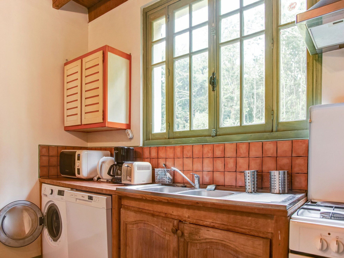 Private kitchen 5, Elegant Normandy Escape, Manche