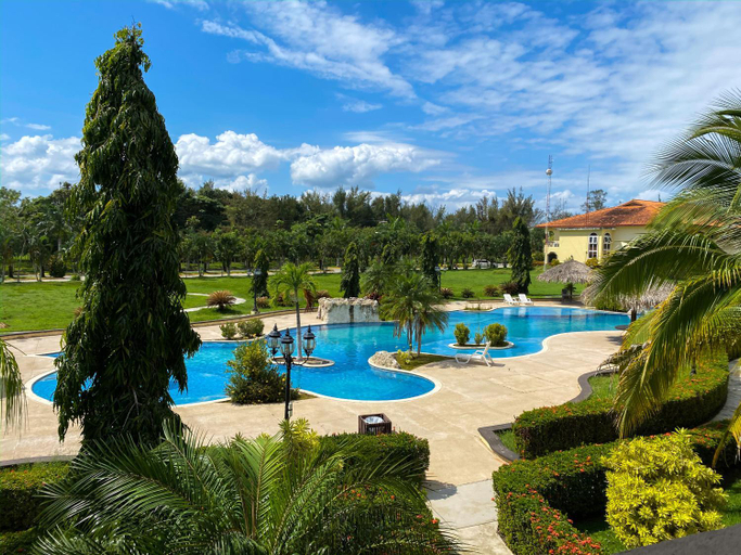 Sport & Beauty 5, La Ensenada Beach Resort, Tela