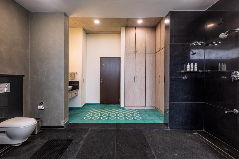 Bathroom 4, SaffronStays Riverstone, Mandya