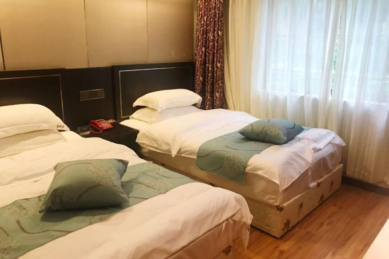Bedroom, Liuxiangge Hotel, Leshan