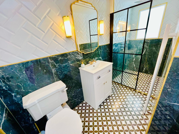 Bathroom 4, The Paragon Penthouse - Stunning Views over Bath!, Bath and North East Somerset
