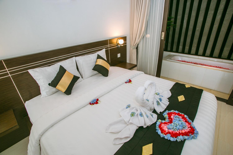 Bedroom 12