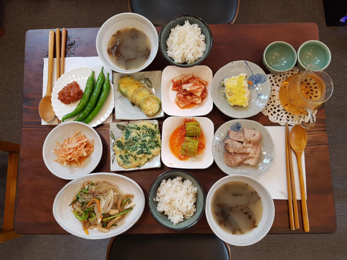 Others 2, Siwoowadang, Gyeongju