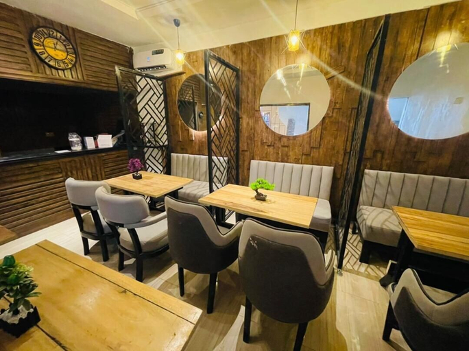 Food & Drinks 4, Hotel Marmaris oweri, Owerri West