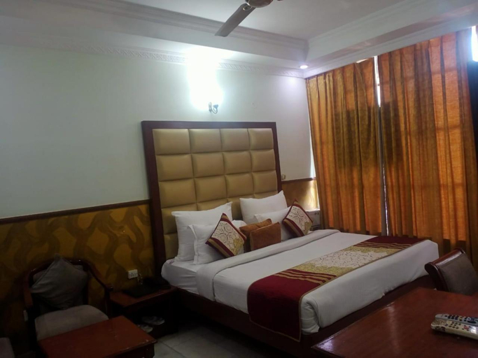 Others 4, Hotel Corporate Inn, Chandigarh