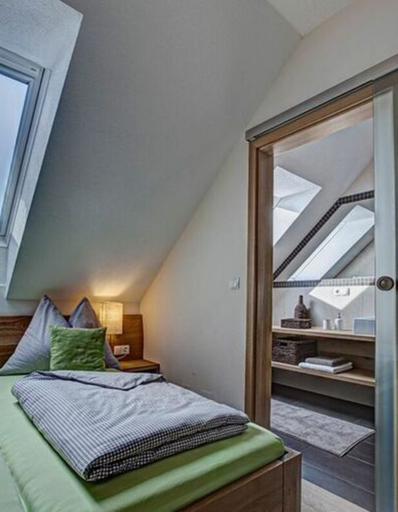 Room 3, Apartment Adlerhorst - Schwalbenhof Farm, Südoststeiermark