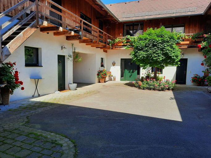 Exterior 3, Loft-like Apartment With Swimming Pond, Scheibbs