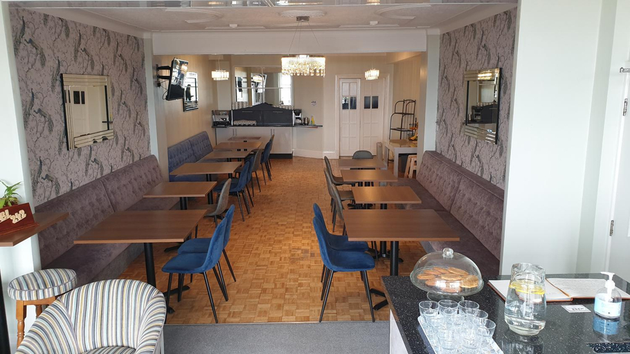 Food & Drinks 4, HOTEL242, Blackpool