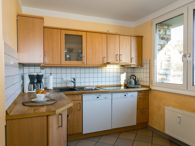 Private kitchen, Ferienwohnung im Sauerland mit Terrasse, Siegen-Wittgenstein