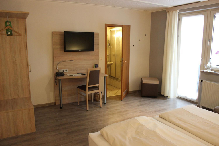 Bedroom 3, Hotel Dreimadelhaus, Minden-Lübbecke
