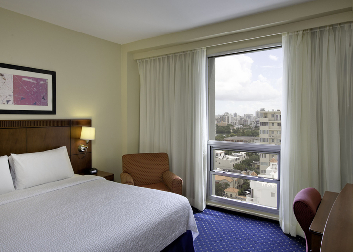 Bedroom 3, Courtyard by Marriott San Juan Miramar
