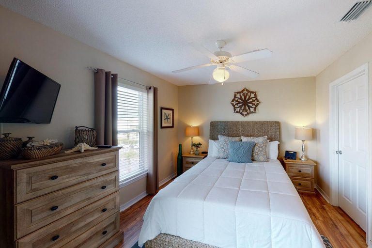 Others 4, Gulf Island Condos II, Escambia