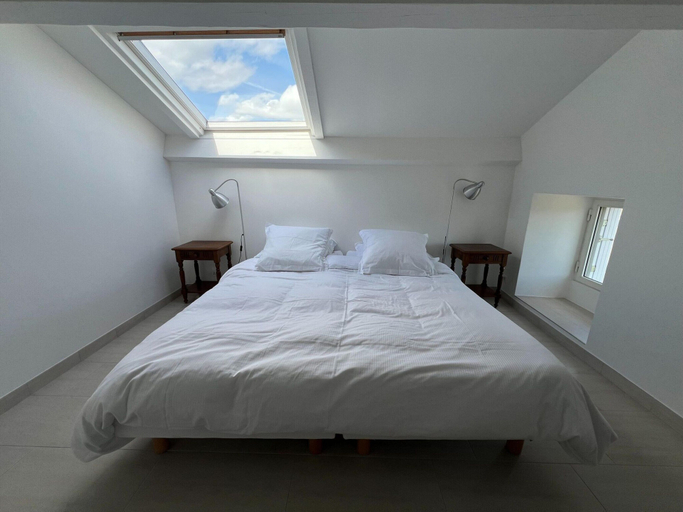 Bedroom 2, Sunlit Villa in Banne, Ardèche