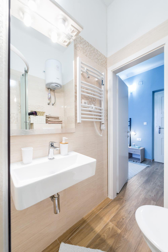 Others 5, Rooms Lucia, Split